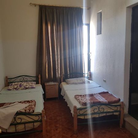 Jammal Hotel Baalbeck Zewnętrze zdjęcie